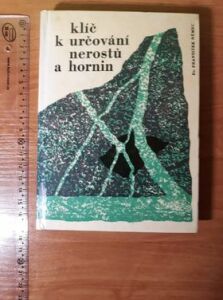 (Antik) Klíč k určování nerostů a hornin (1967)- F. Němec