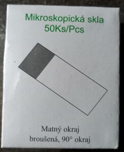 sklo podložní řezané matný okraj (Medplus)76,2×25,4×(1-1,2) mm (50ks)